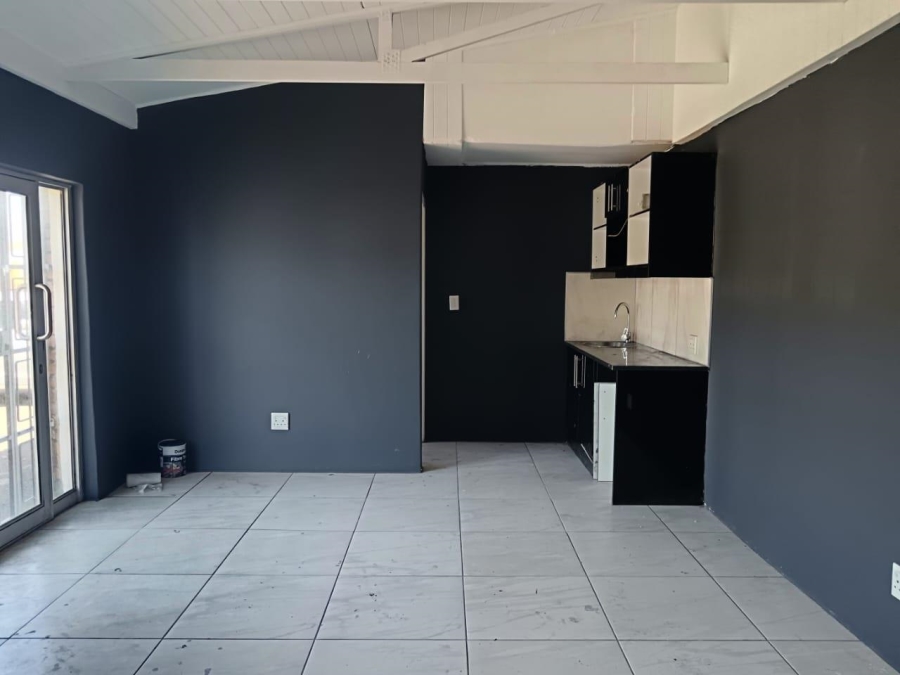 To Let commercial Property for Rent in Montague Gardens Western Cape